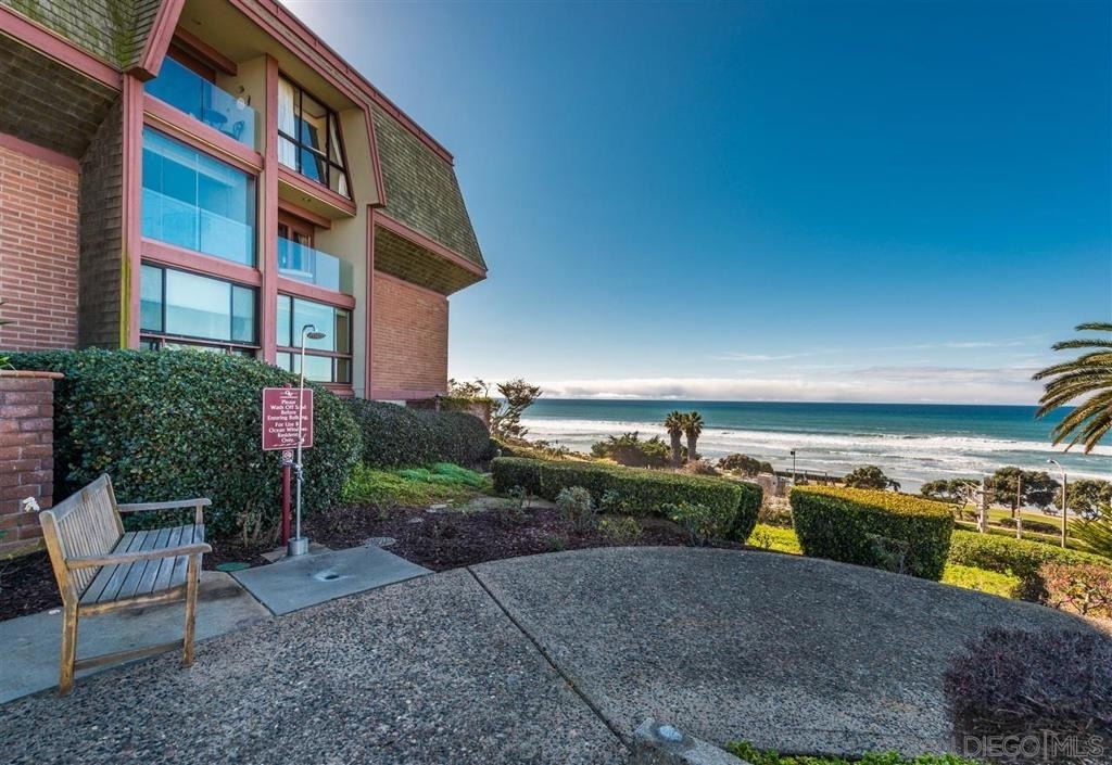 1558 Camino Del Mar - Photo 23