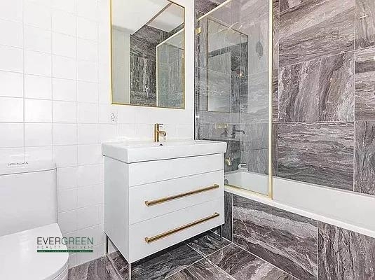 1052 Dean Street - Photo 2