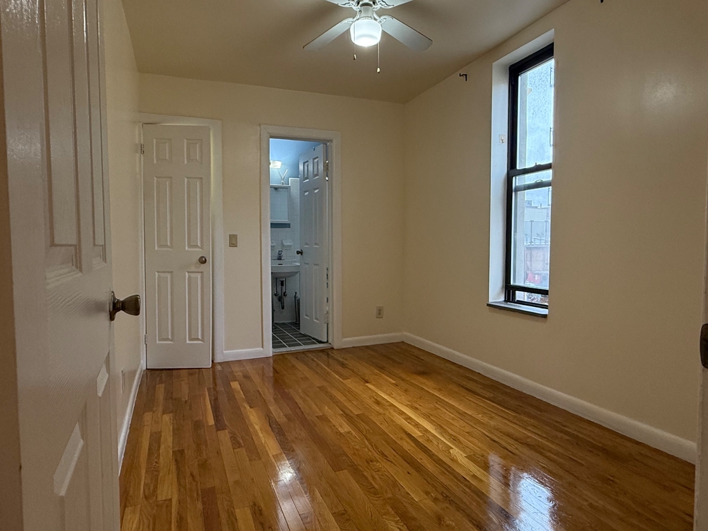 1672 Park Avenue - Photo 6