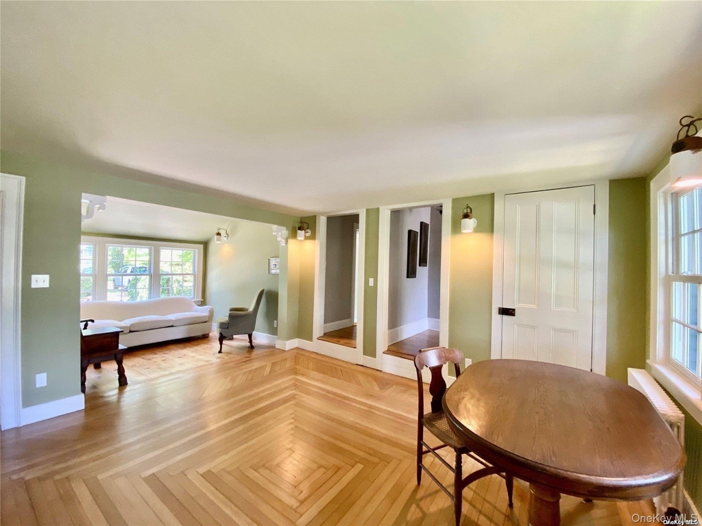 1685 Peconic Lane - Photo 9