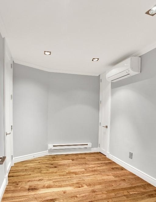 529 East 6th Street - Photo 5