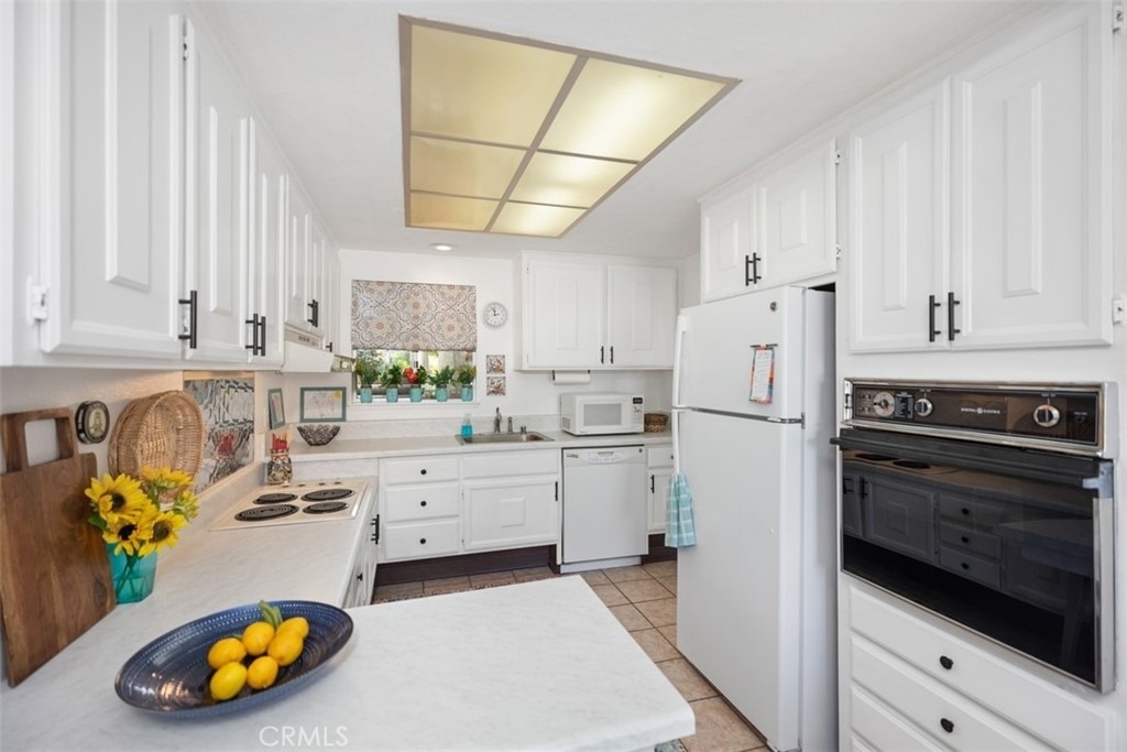 606 Ave Sevilla - Photo 7