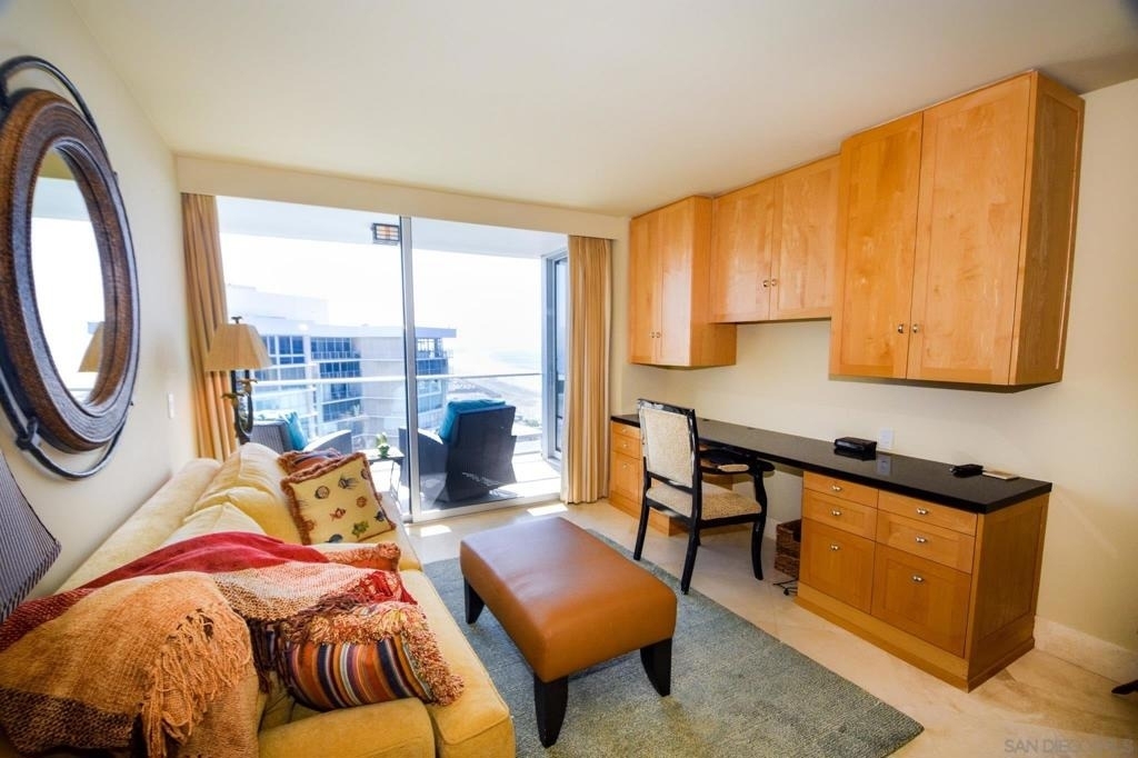 1810 Avenida Del Mundo - Photo 13