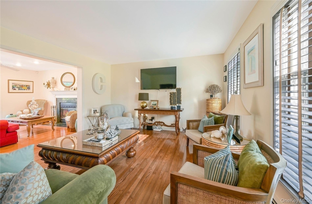 215 Kouros Road - Photo 3