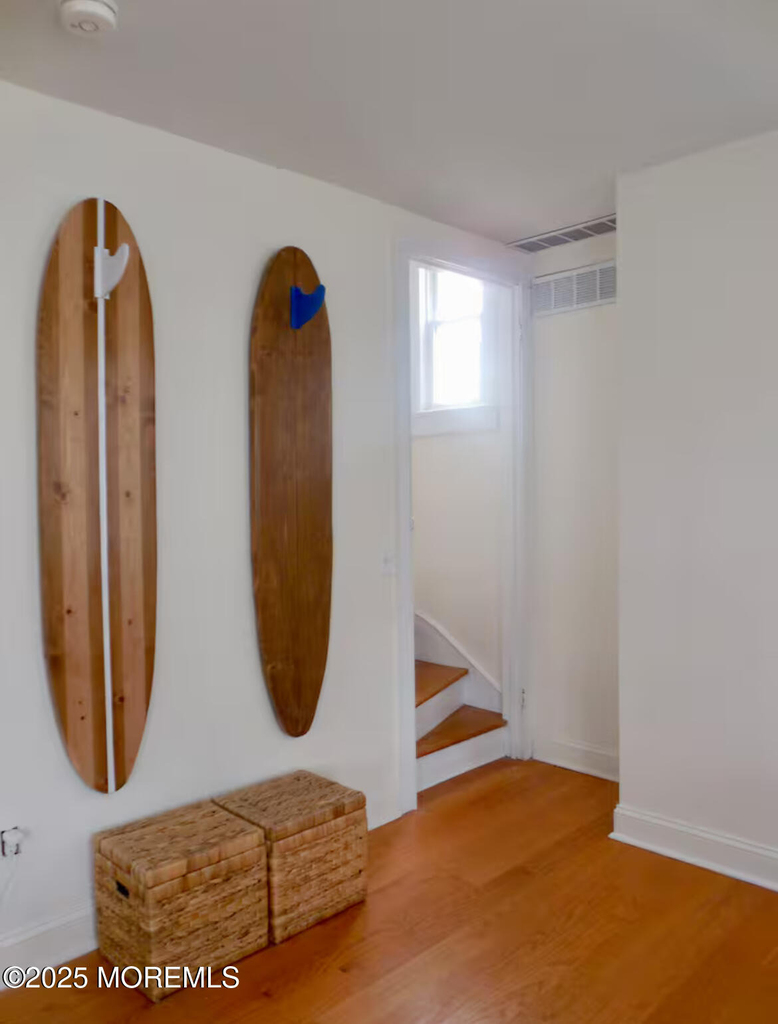 24 Philadelphia Avenue - Photo 9