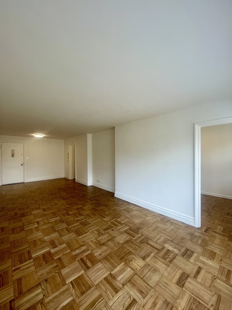 420 East 79th Street, 15B - Photo 6