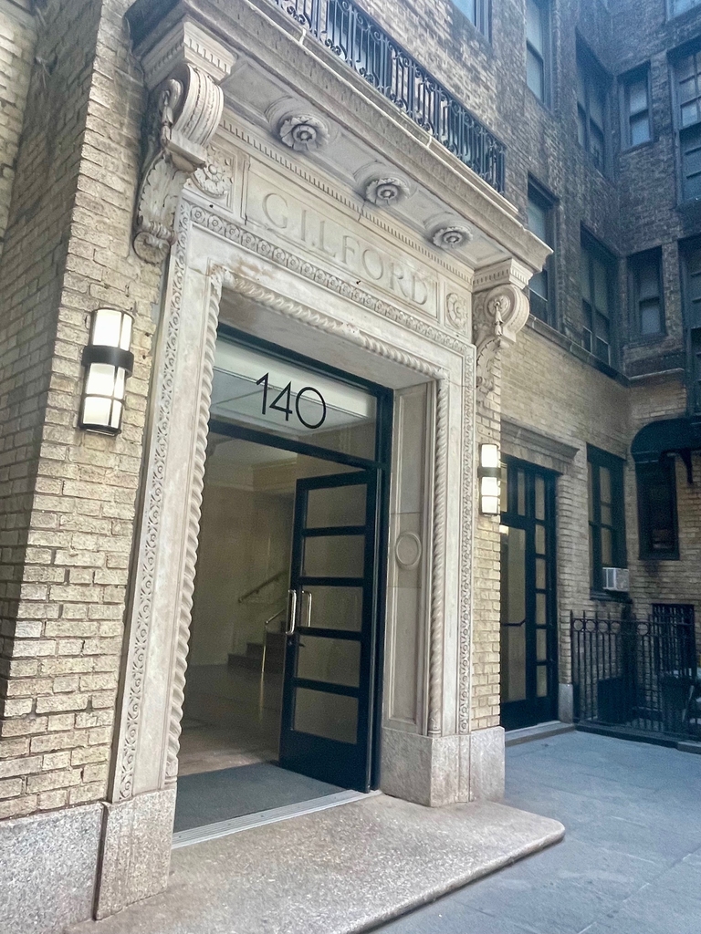 140 East 46th Street , 6M - Photo 9