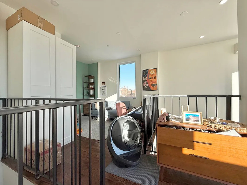 235 Jackson Street - Photo 6
