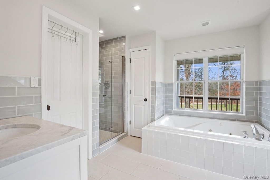 71 Old Canoe Place Road - Photo 15