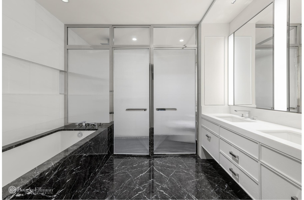 50 W 66th St - Photo 5