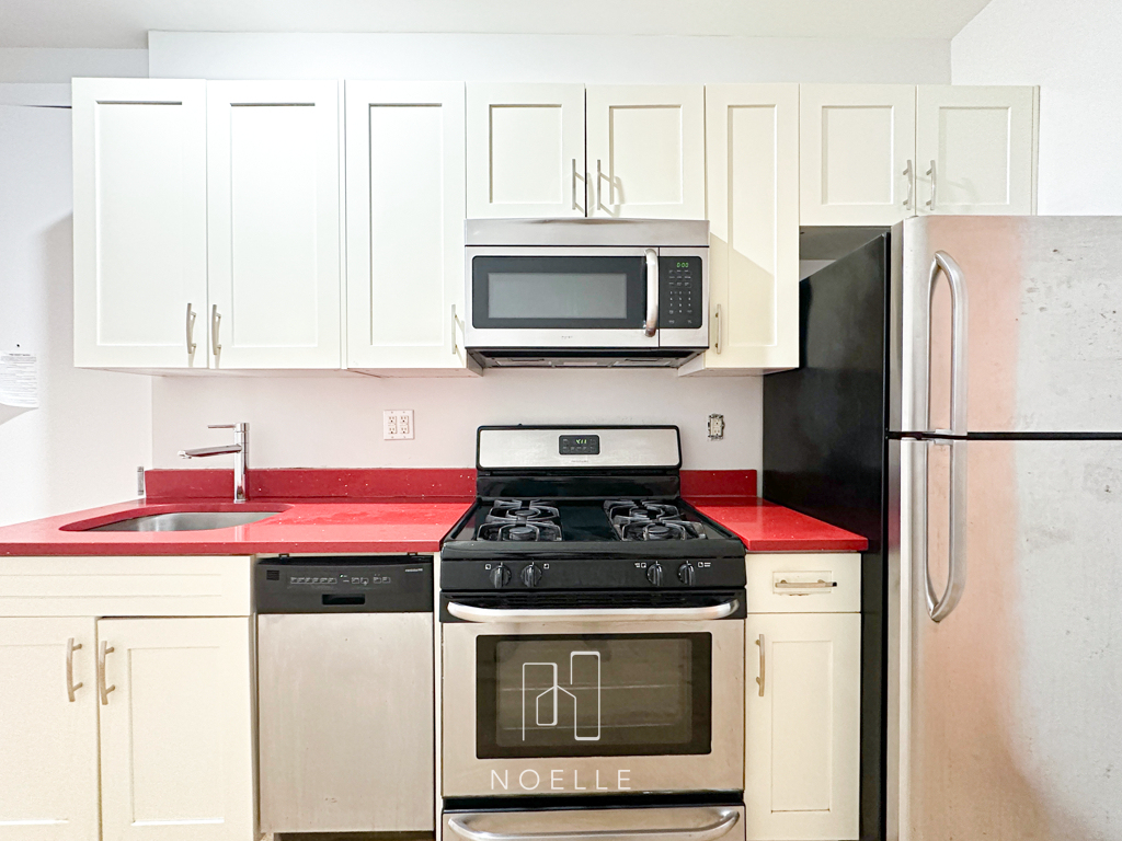 360 Central Avenue - Photo 0
