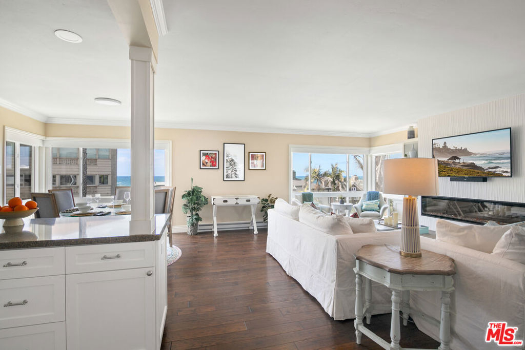 245 Coast Boulevard - Photo 8