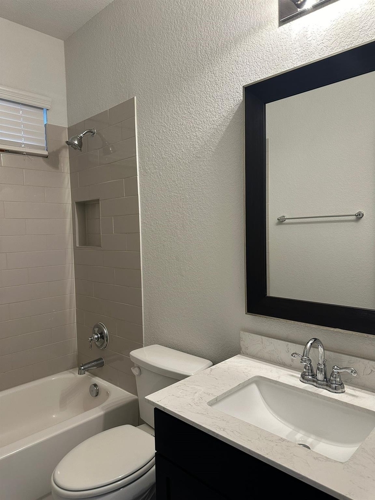 921 Del Raphael Dr - Photo 4