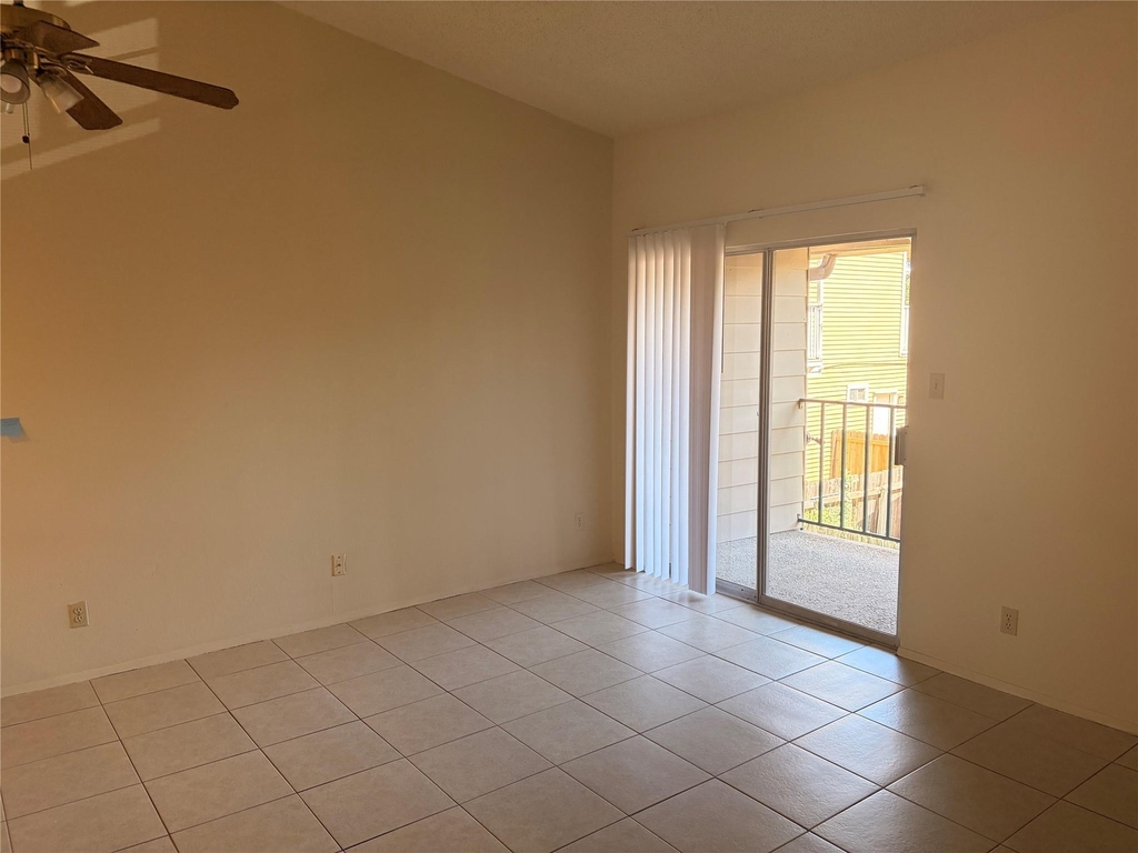 630 Maiden Ln - Photo 1
