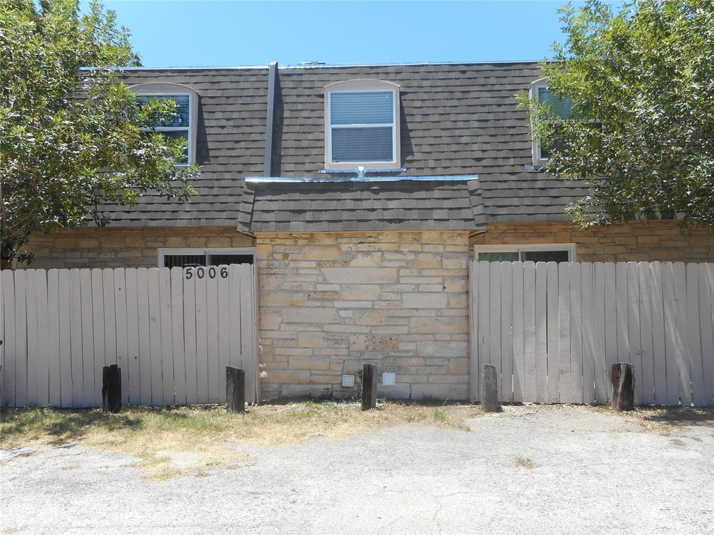 5006 West Wind Trl - Photo 0