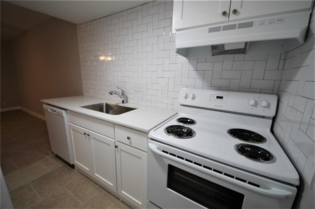 1600 West Ave - Photo 3