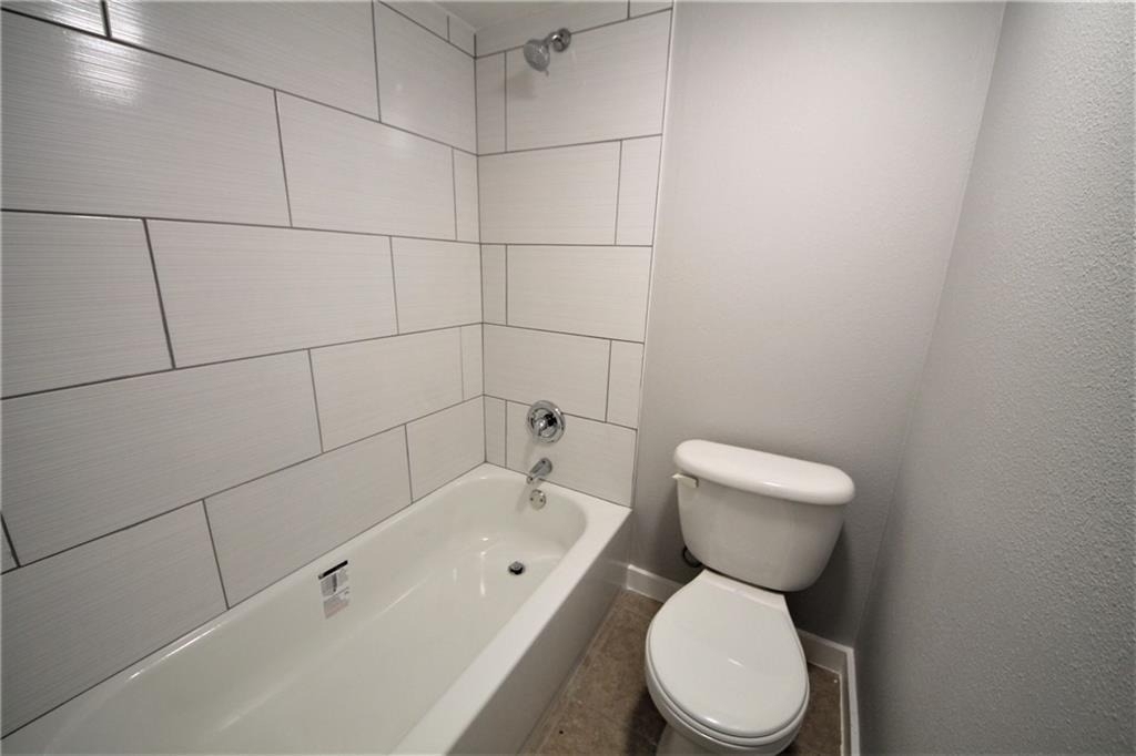 1600 West Ave - Photo 8