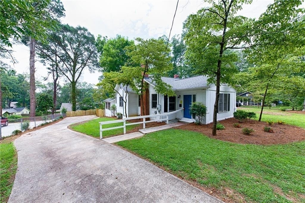 1160 Church Street Se - Photo 0
