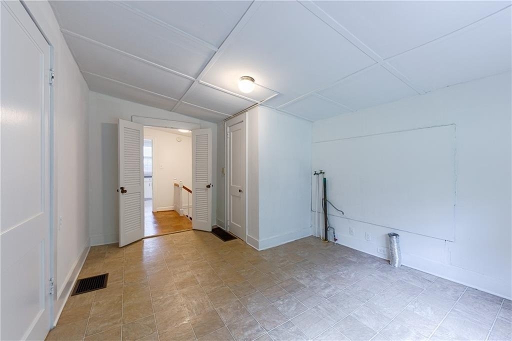 1160 Church Street Se - Photo 24