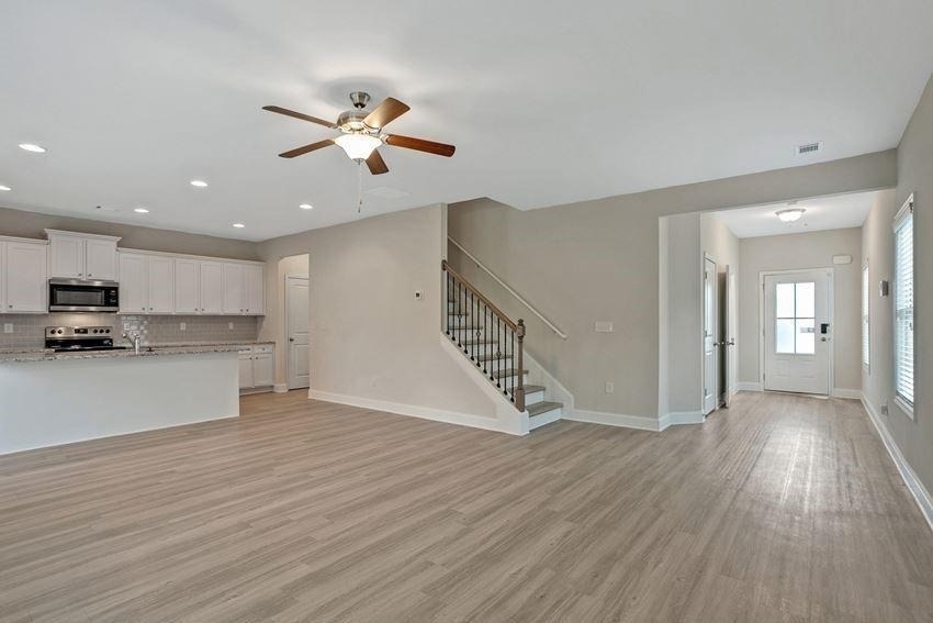 112 Chase Landing Drive - Photo 5