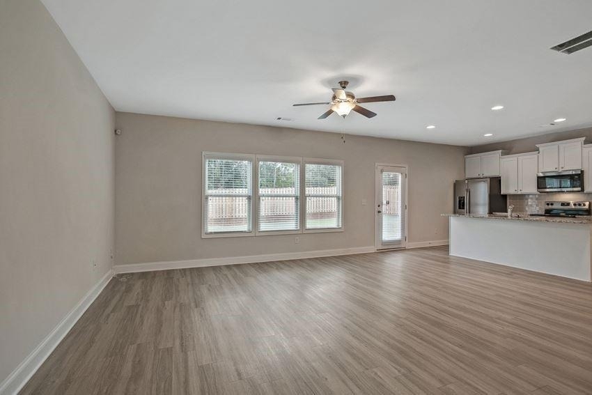 112 Chase Landing Drive - Photo 3