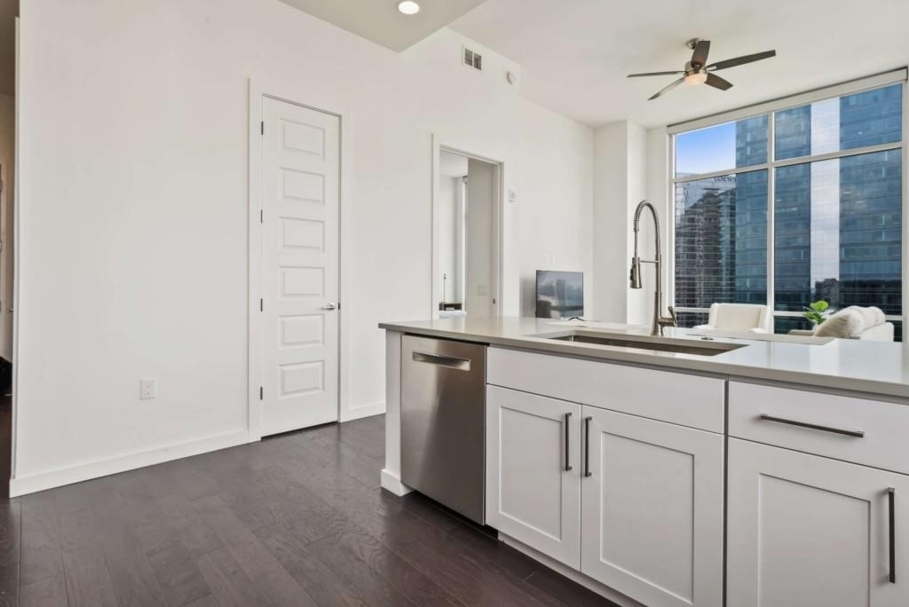 205 12th Street - Photo 5
