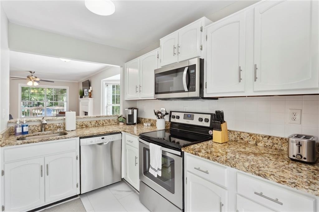 5212 Laurel Bridge Drive Se - Photo 14