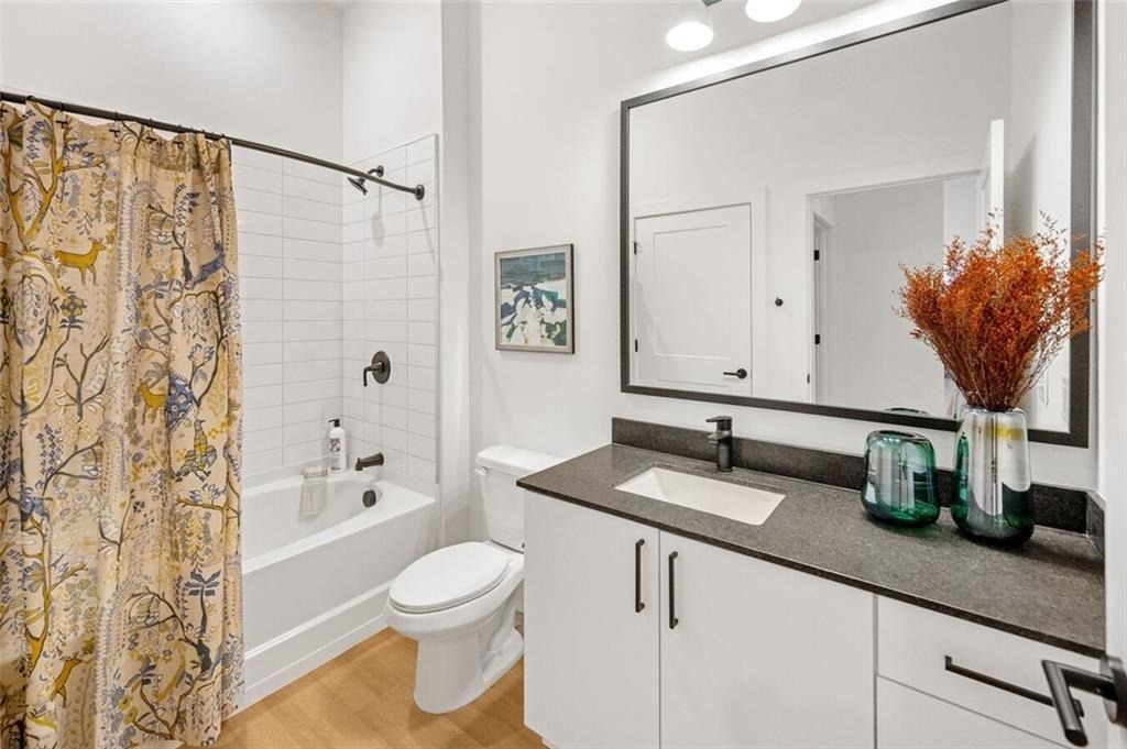 2300 Margot Street - Photo 17