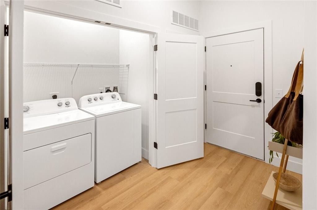 2300 Margot Street - Photo 16
