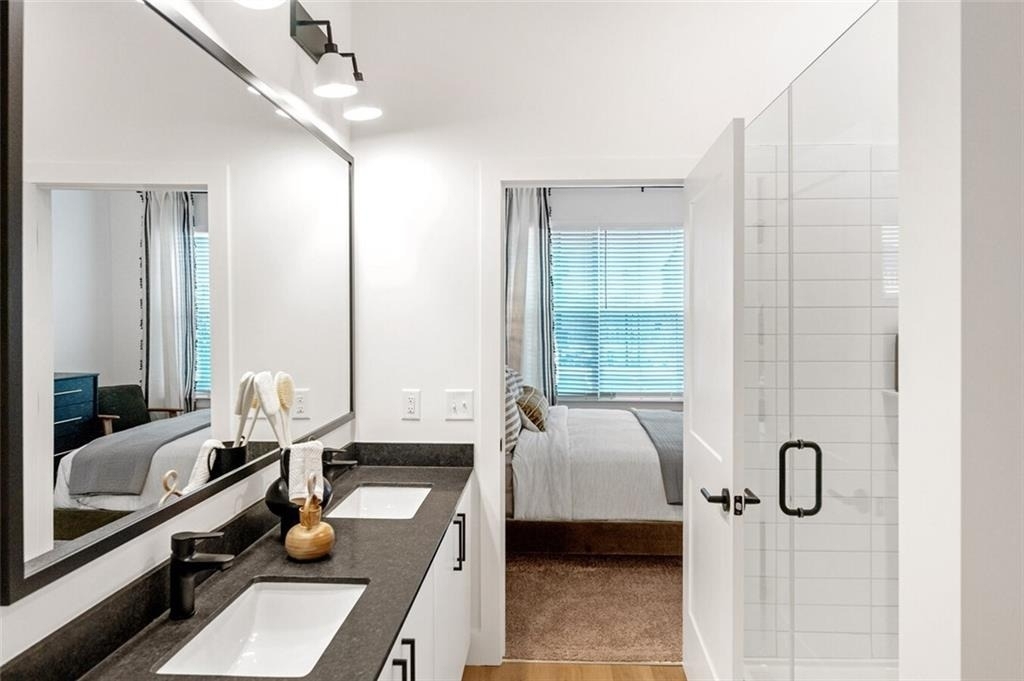 2300 Margot Street - Photo 10