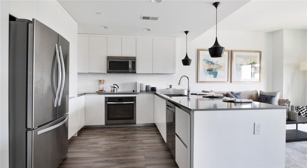 207 13th Street Ne - Photo 34