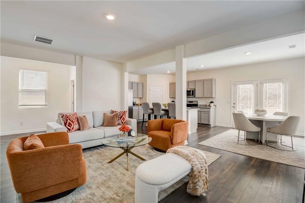 257 Bur Oak Bend - Photo 5