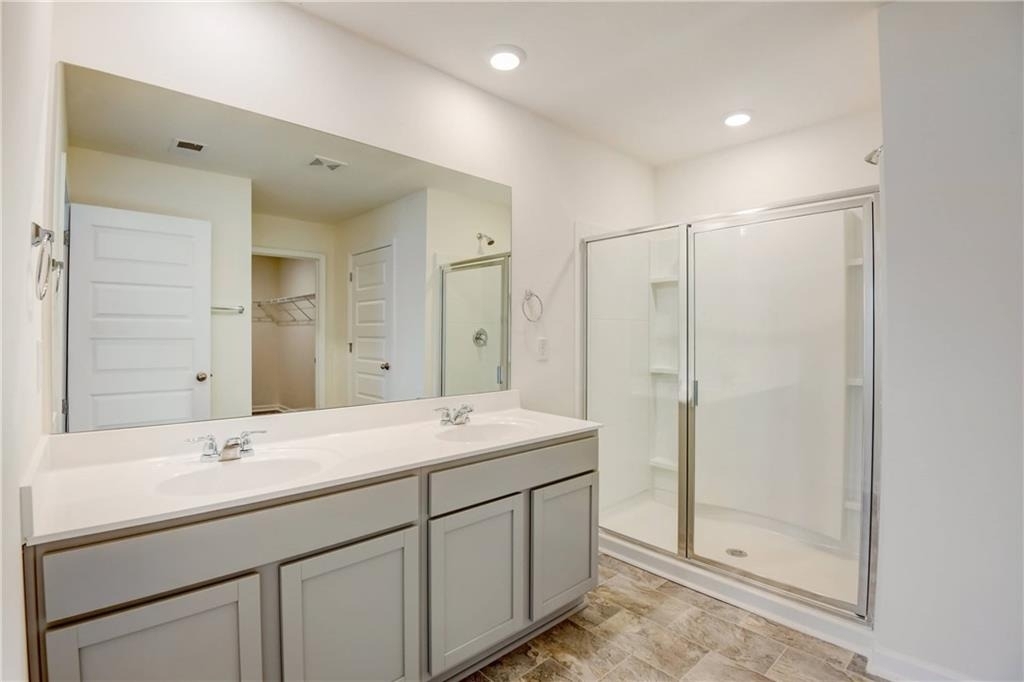 257 Bur Oak Bend - Photo 13