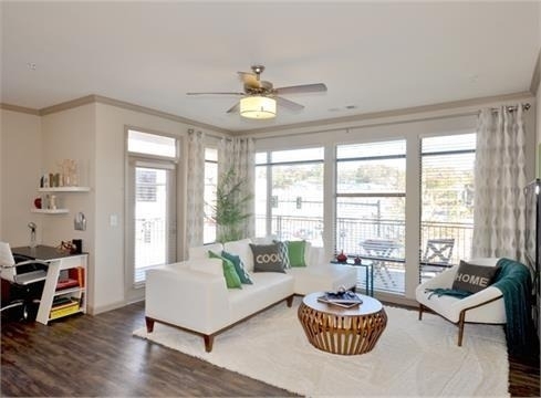 641 North Avenue Ne - Photo 4