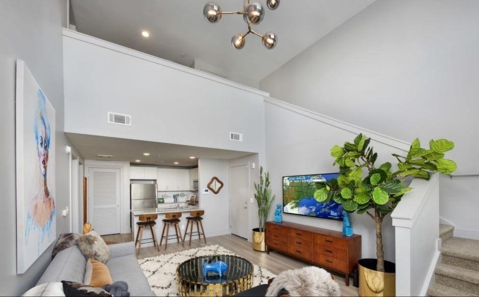 1099 Boulevard Se - Photo 4