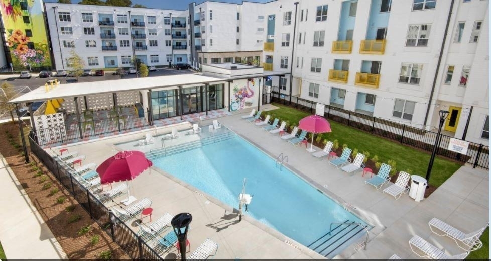 1099 Boulevard Se - Photo 10