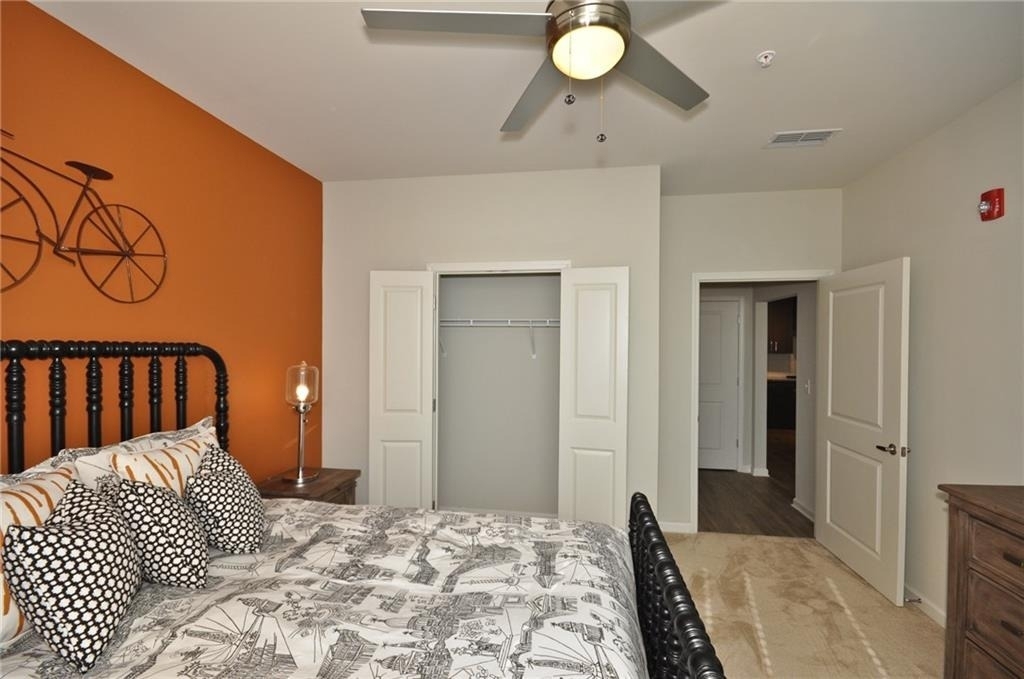 1796 Satellite Boulevard - Photo 11