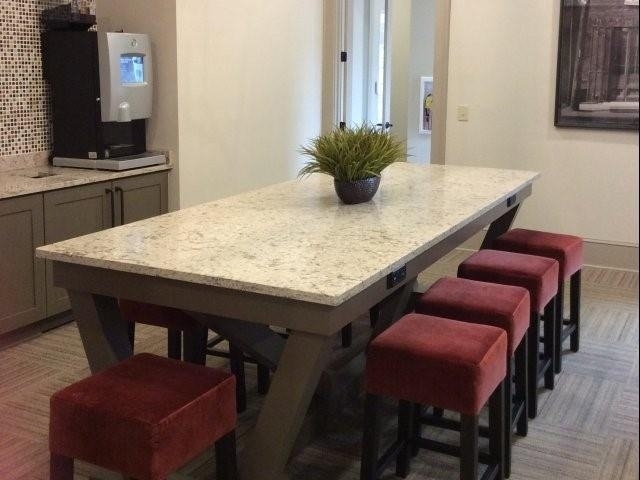 1796 Satellite Boulevard - Photo 30