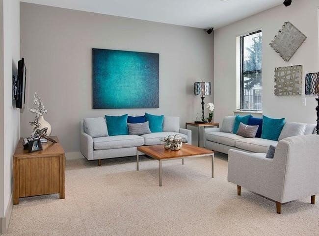 525 Glen Iris Drive - Photo 4