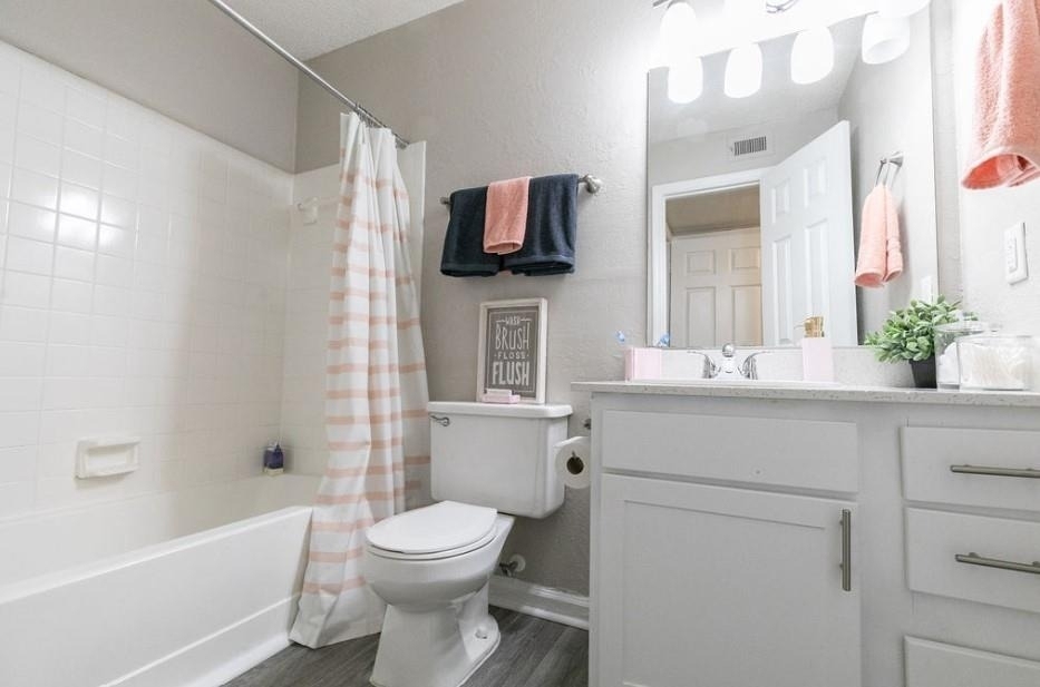 300 Deering Road - Photo 3