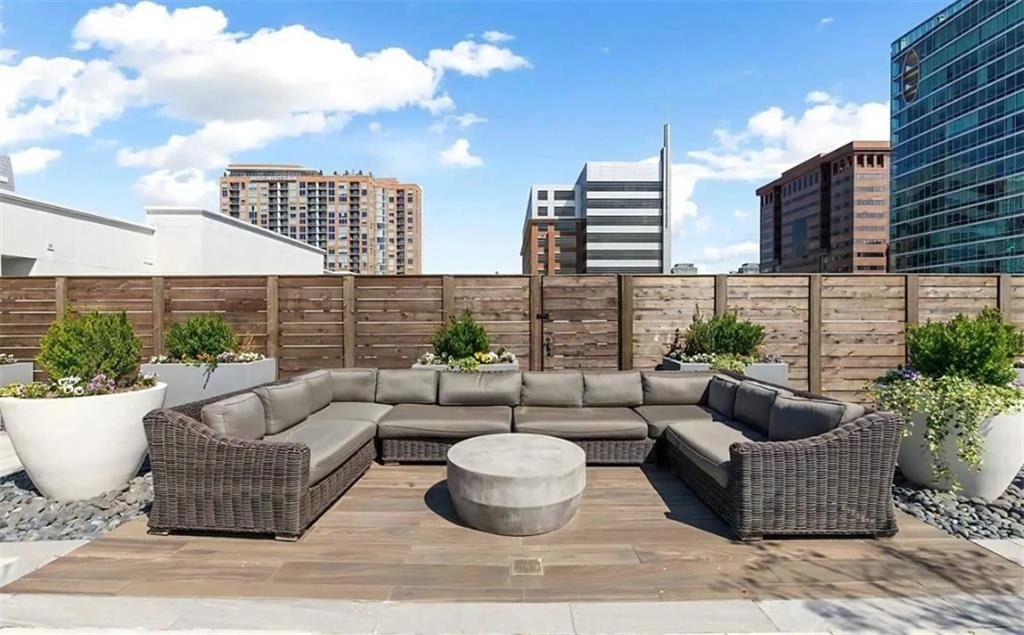 1010 W Peachtree Street Nw - Photo 28