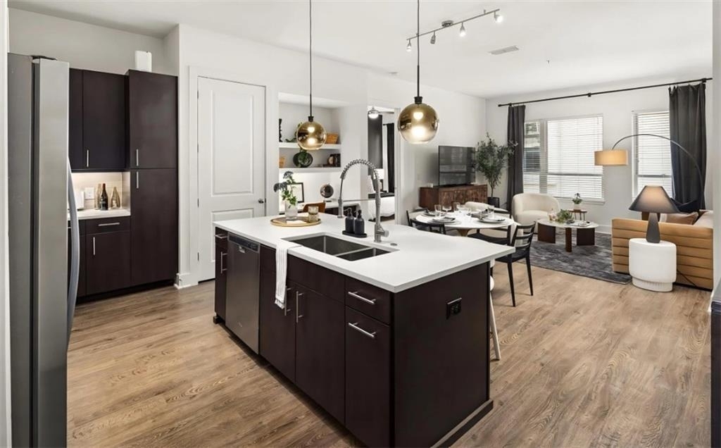 1010 W Peachtree Street Nw - Photo 2
