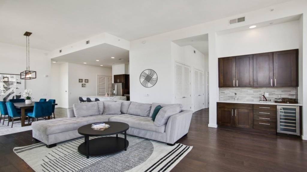 205 12th Street - Photo 3