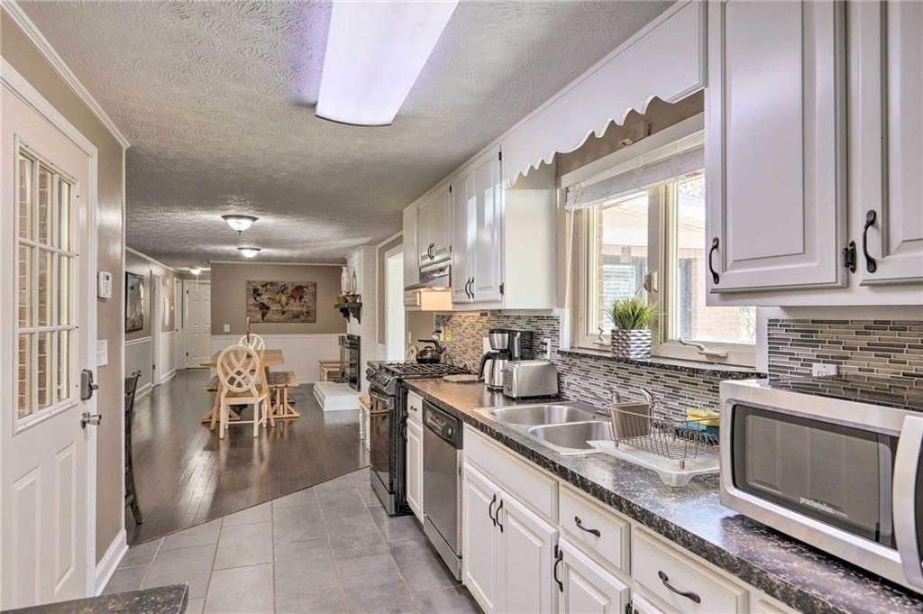 6207 Moss Drive - Photo 7