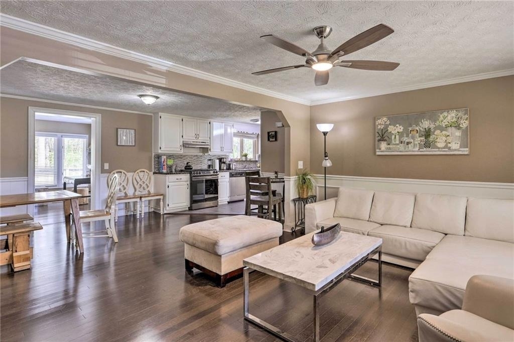 6207 Moss Drive - Photo 3