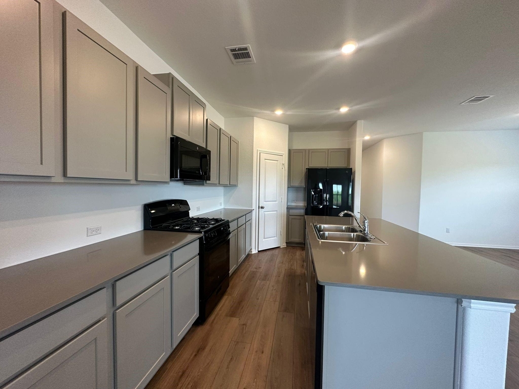 1544 Marley - Photo 22