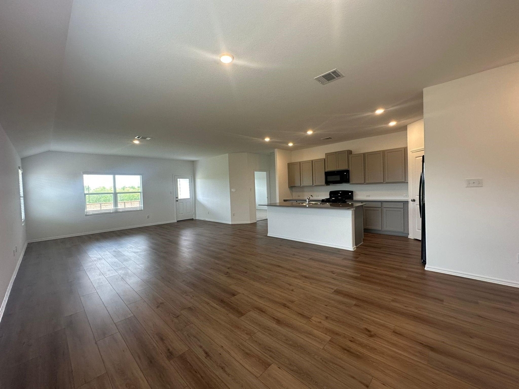 1544 Marley - Photo 17