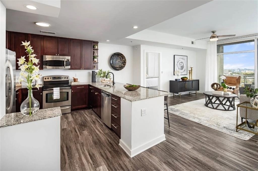3242 Peachtree Road Ne - Photo 2