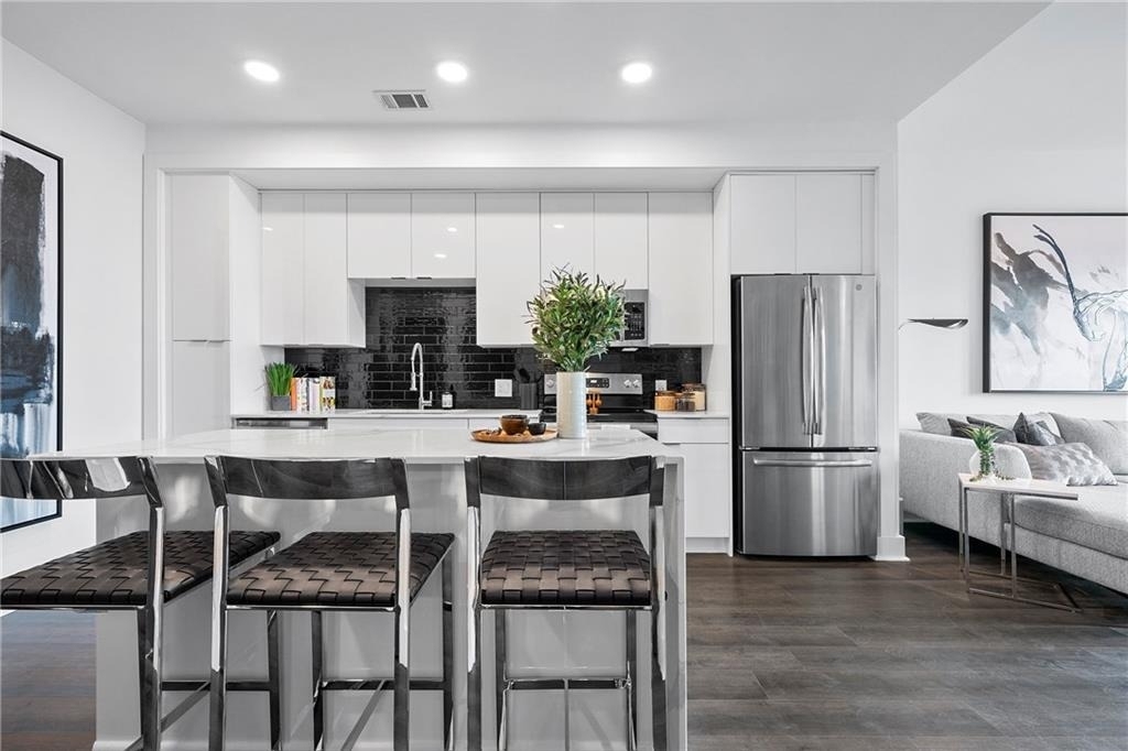1777 Peachtree Street Ne - Photo 0