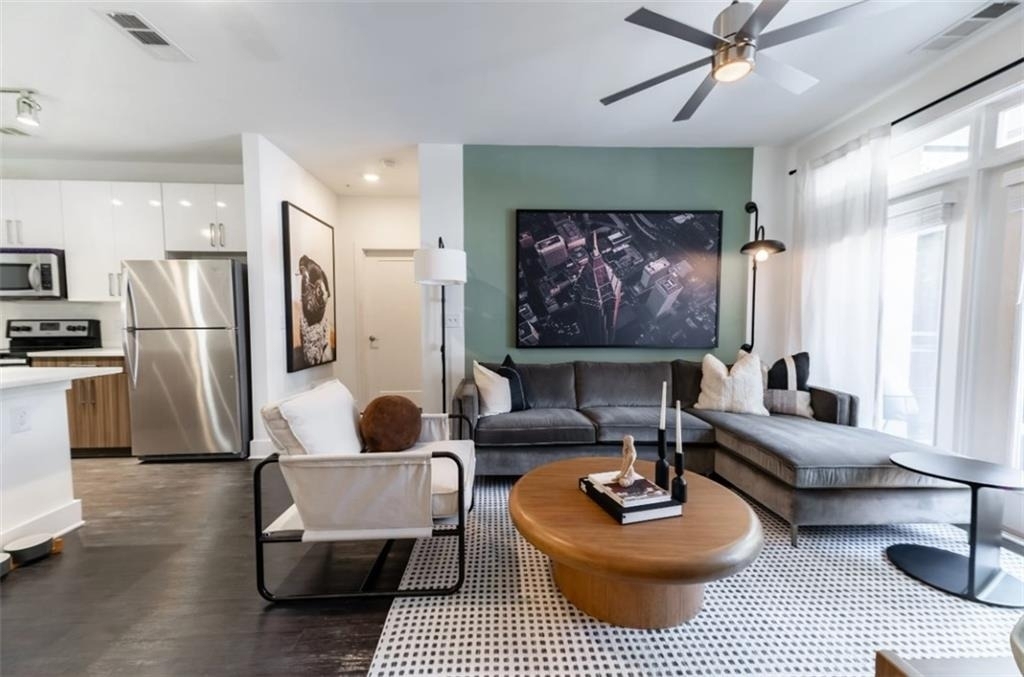 1220 Mecaslin Street Nw - Photo 3